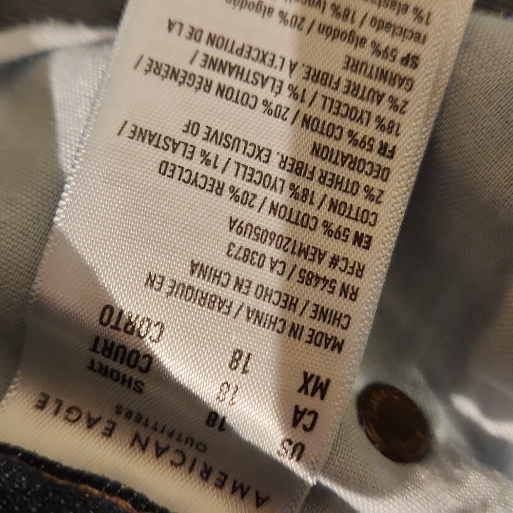 American Eagle Outfitters Medium Blue Flared Jeans - Picture 10 of 10